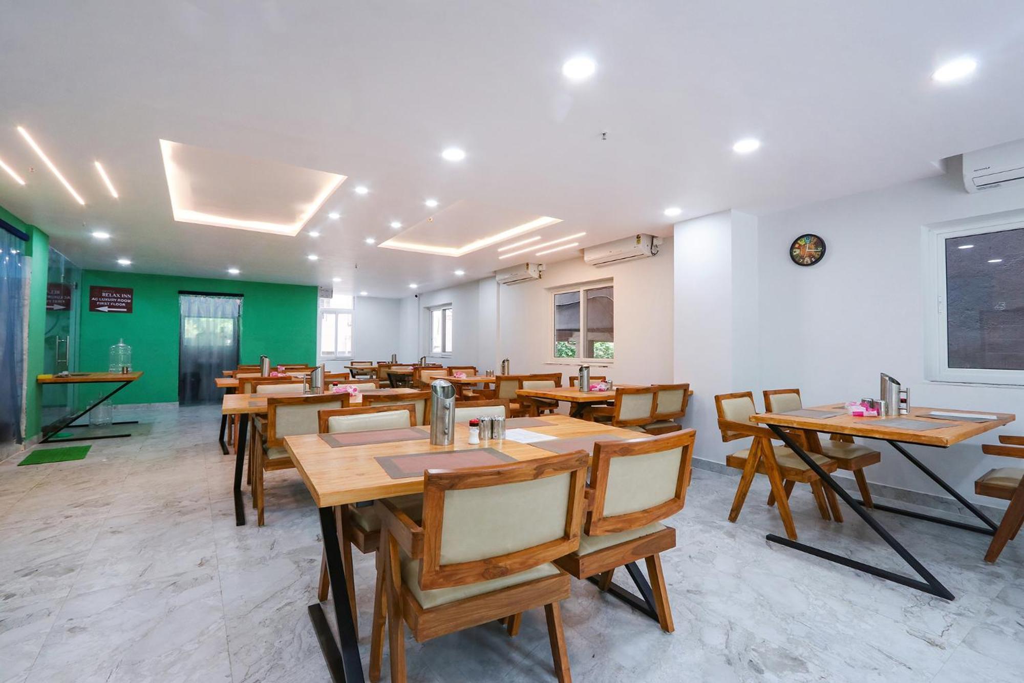 Fabhotel Relax Inn Hajdarabad Zewnętrze zdjęcie
