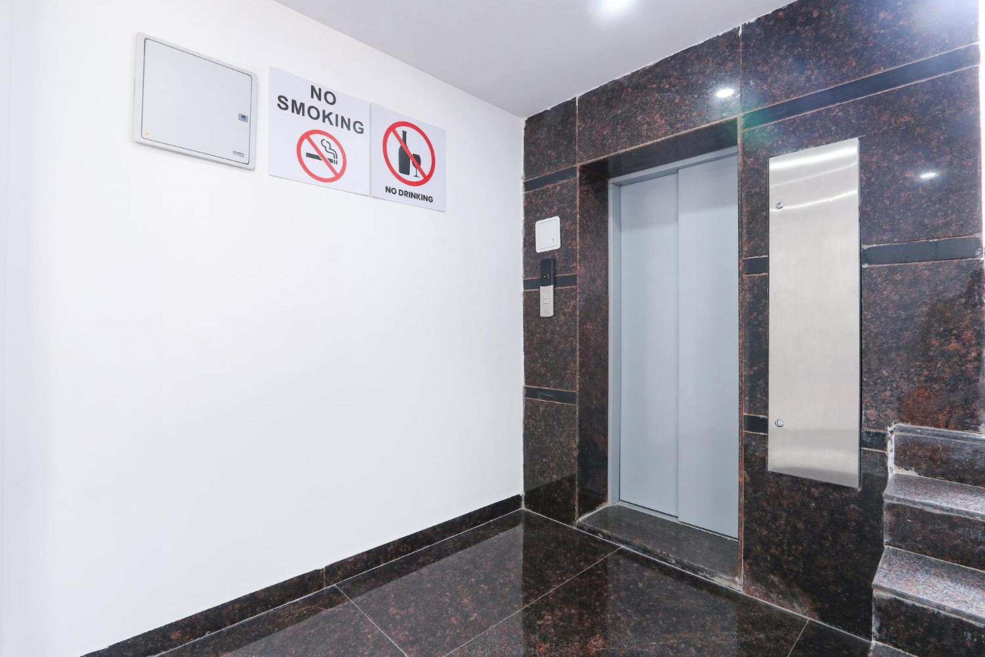 Fabhotel Relax Inn Hajdarabad Zewnętrze zdjęcie