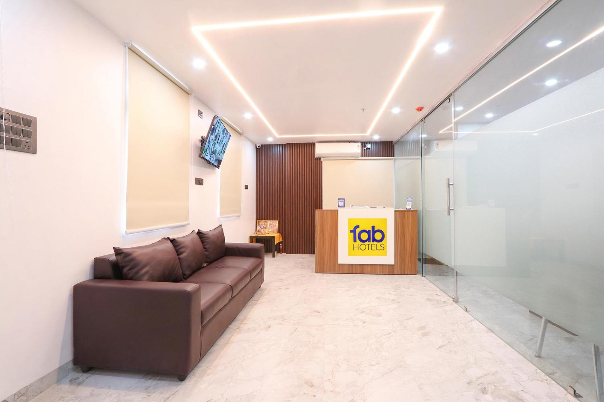 Fabhotel Relax Inn Hajdarabad Zewnętrze zdjęcie
